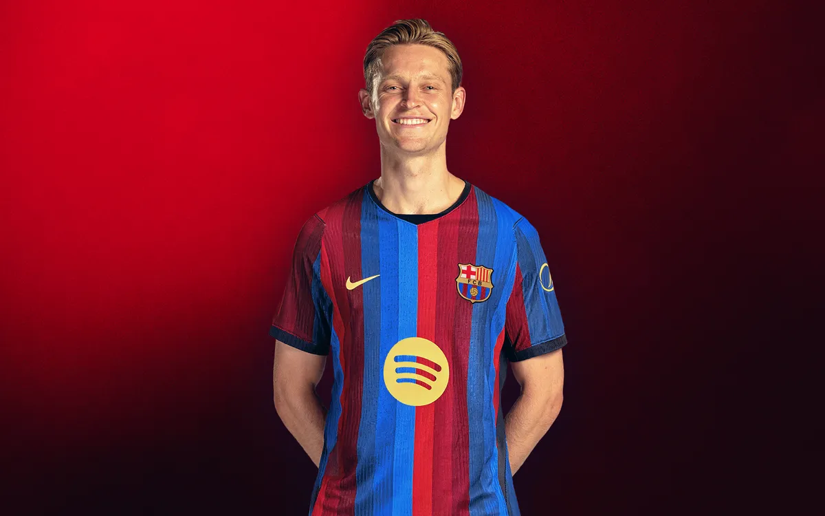 Barcelona synon shitjen e De Jong në janar