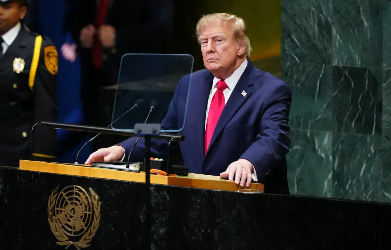 Trumpi e paraqet veten si udhëheqës që  solli paqen 