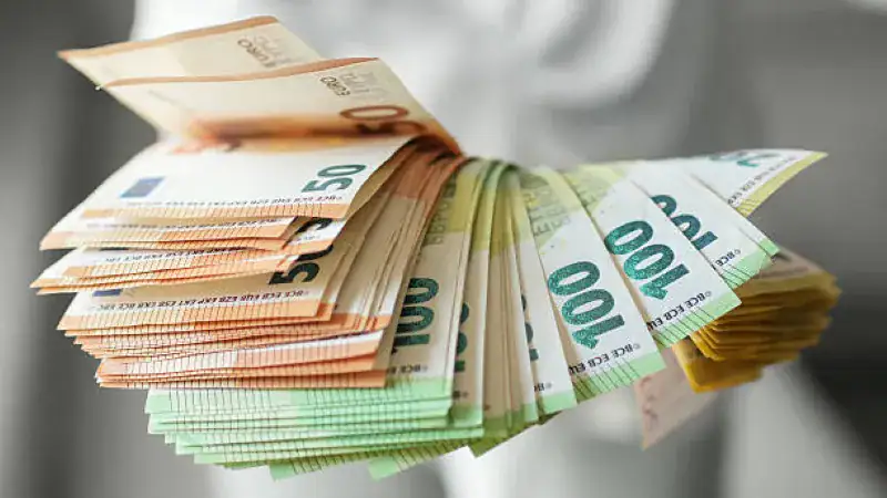Remitancat për gjashtë muaj në Kosovë  692 milionë euro