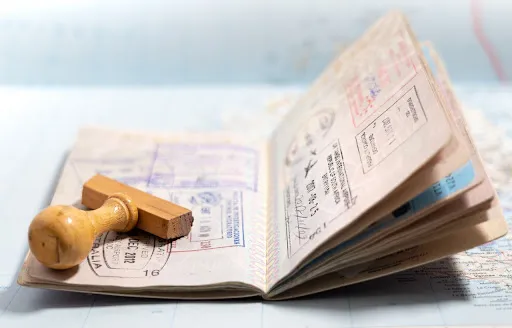 vetem-tre-njerez-ne-bote-mund-te-udhetojne-pa-pasaporte