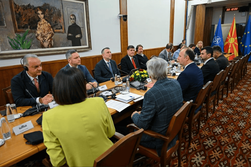 Eurodeputetët në Shkup për integrimin Evropian  Në fokus reformat  transparenca dhe bashkëpunimi me BE në