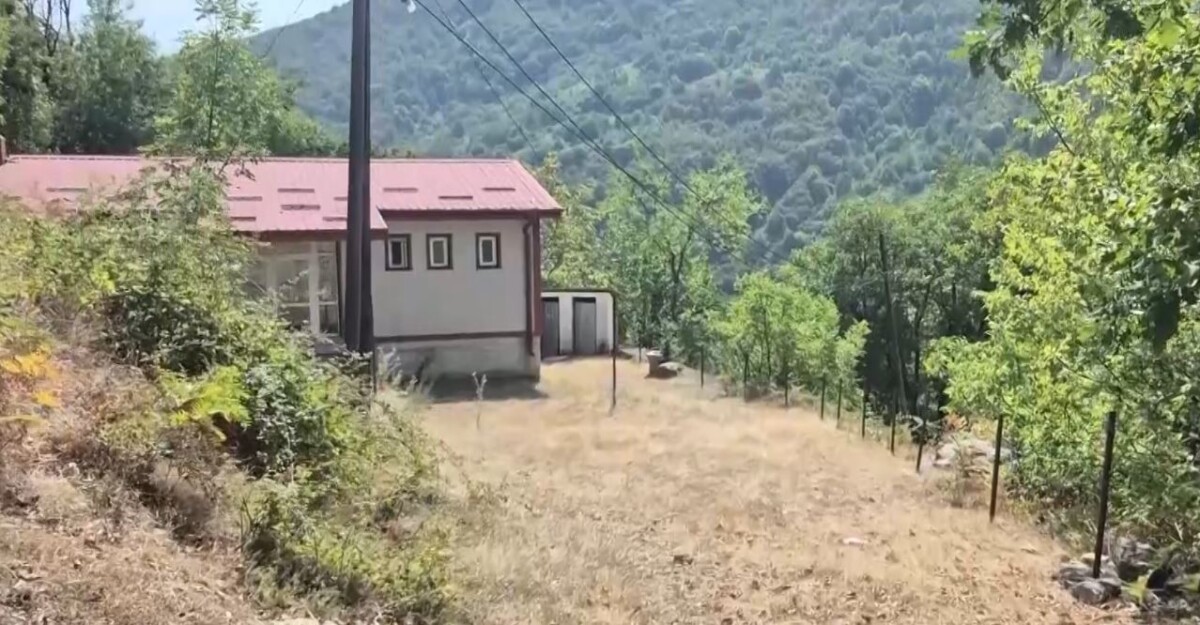 Shpopullohen fshatrat e Bogovinës  Mbyllen dyert e shkollës në Sellcë të Keqe  asnjë nxënës i regjistruar