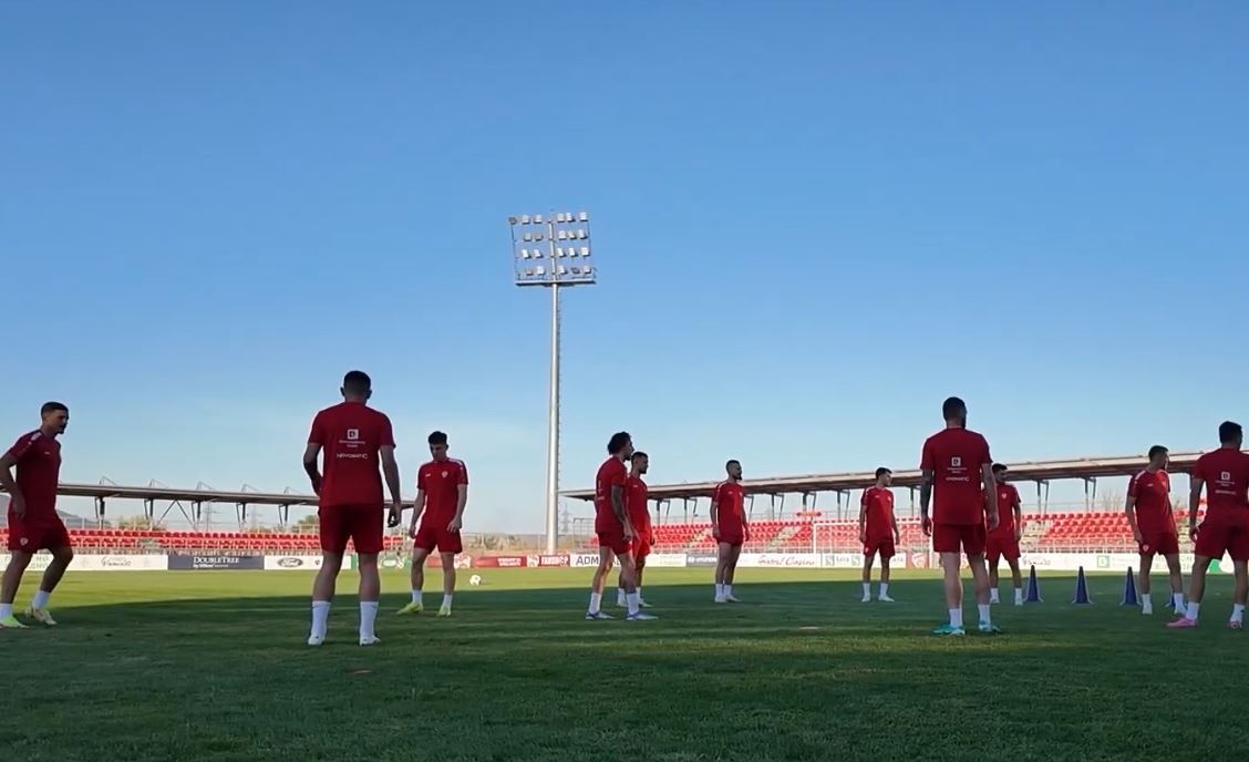Liga e Kombeve  Maqedonia e nis me Zvicrën  Sedlloski me ftesë për 25 futbollistë dhe tre portierë