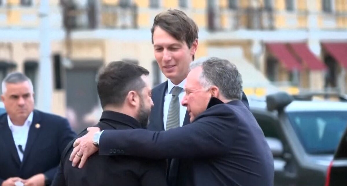 Vazhdojnë përpjekjet për fundin e luftës në Ukrainë Rusi  Të dërguarit e Trumpit në Kiev  u priten nga Zelensky