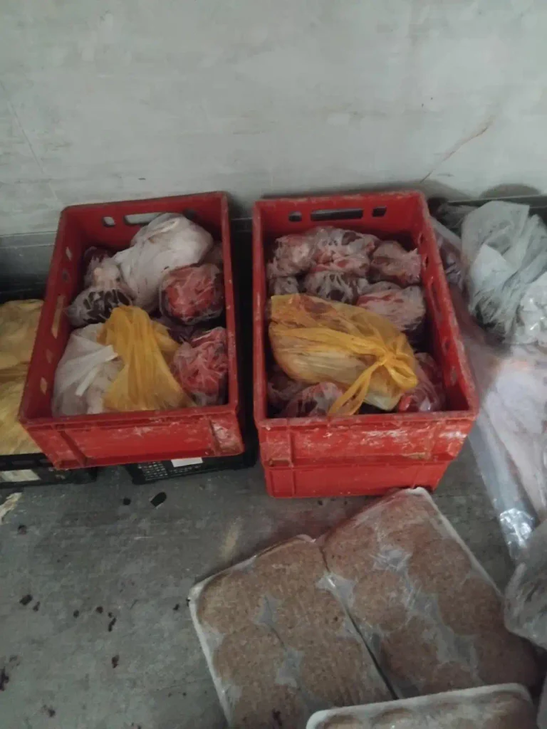 AUV-ja sekuestroi 470 kilogramë produkte të mishit