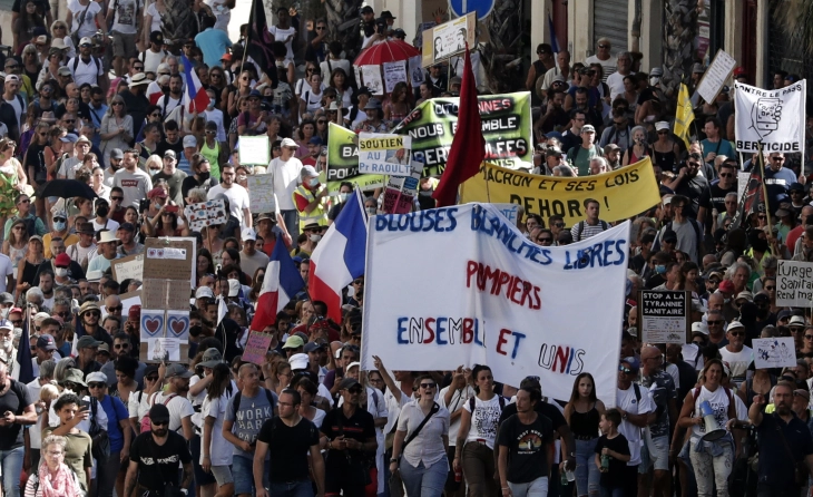 Sindikatat franceze bëjnë thirrje për grevë dhe protesta më 5 nëntor  kërkojnë paga dhe pensione më të larta
