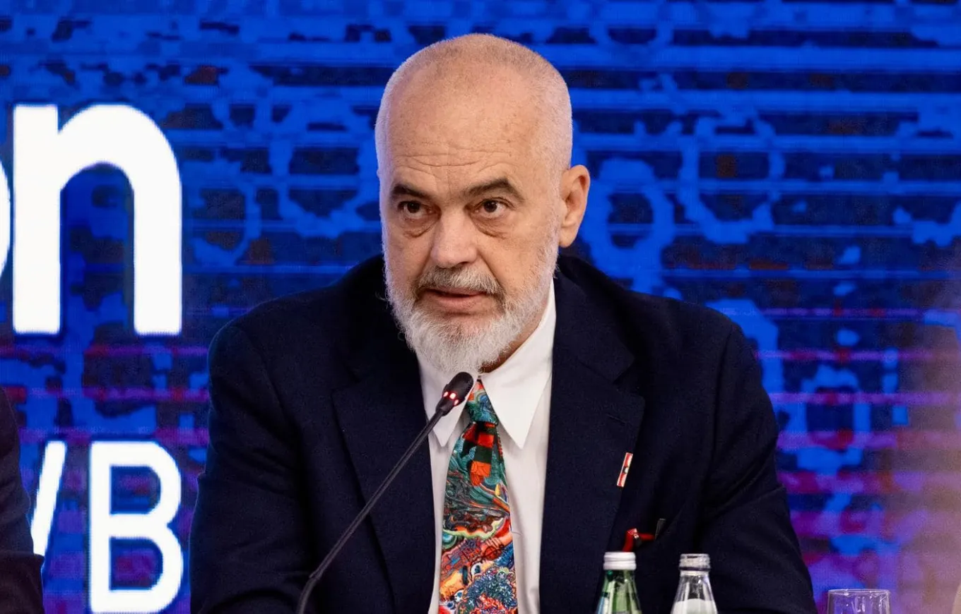 Rama  Do e ulim çmimin e naftës për 35 centë në litër