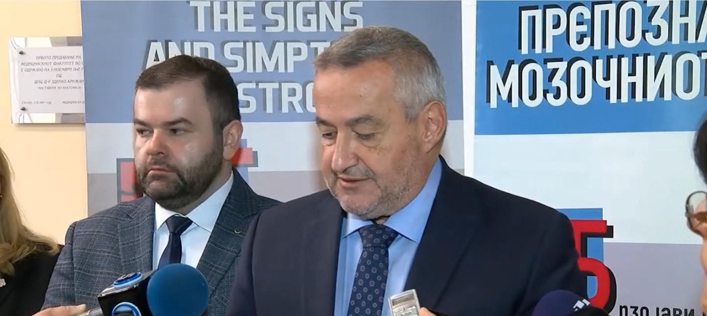 Klekovski zbulon detaje për faturimin e dyfishtë të operacioneve të syve  Kërkon ndërprerjen e kontratës me institucionin shëndetësor