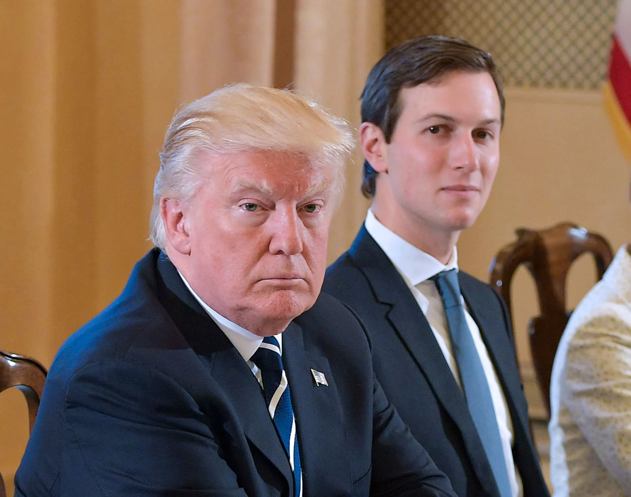 Kushneri në qendër të investigimit  telefoni i hakuar i dhëndrit të Trumpit zbulon detaje për transferta milionëshe