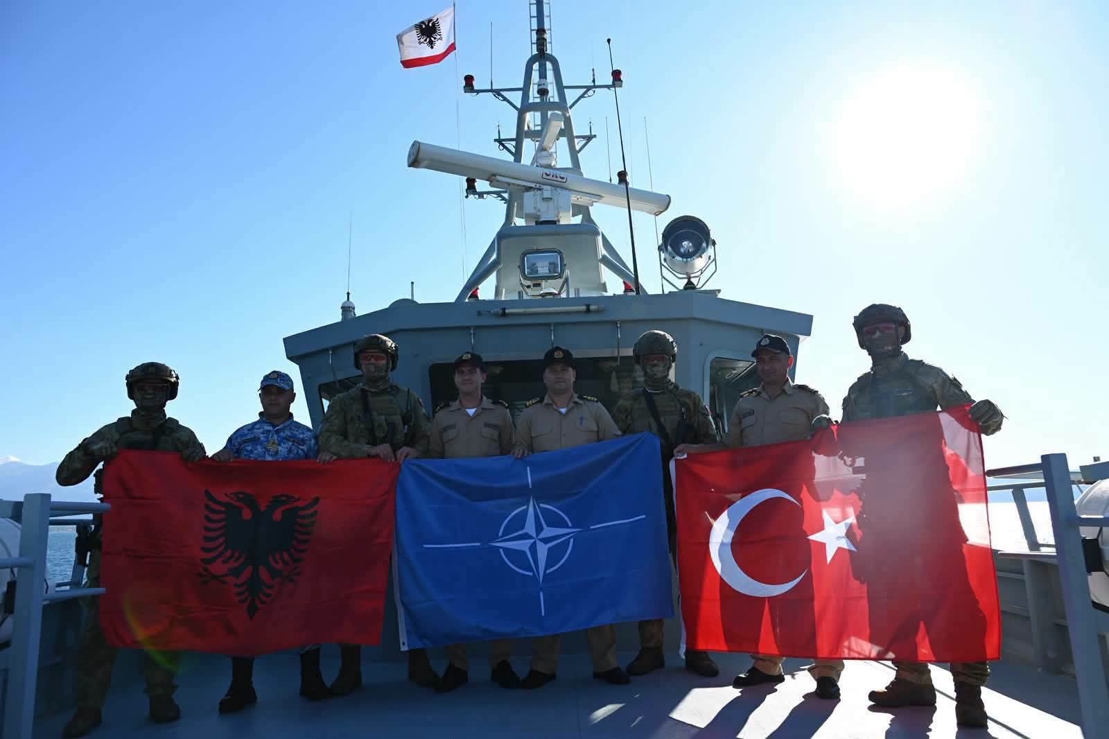 stervitje-e-perbashket-detare-shqiperi-turqi-ne-gjirin-e-vlores