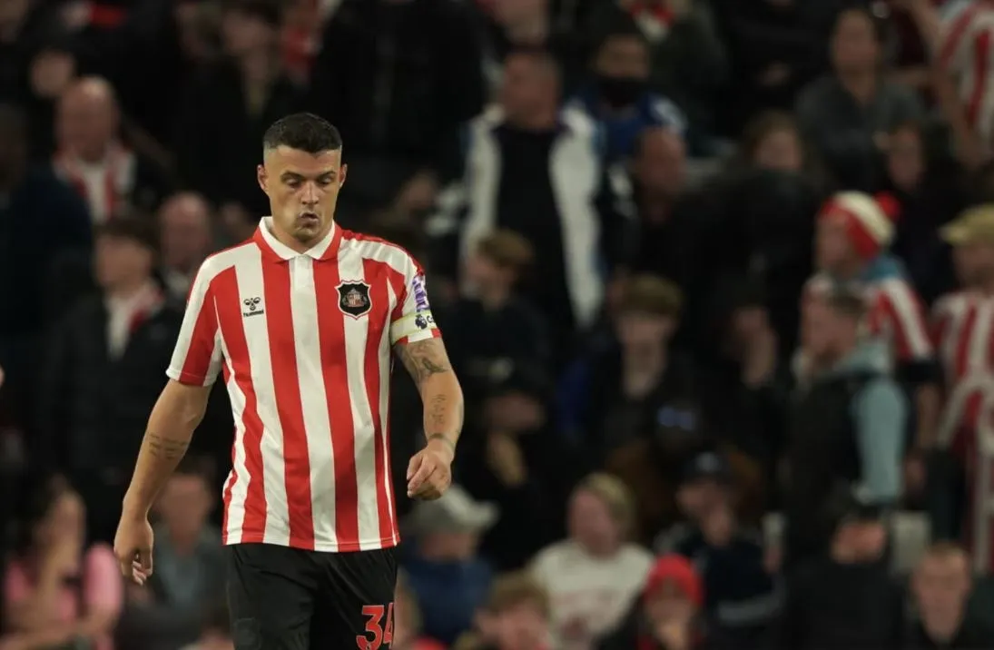 Granit Xhaka kritikohet nga tifozët e Sunderlandit