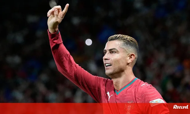 Pas gjobës prej 255 euro  Ronaldo rikthehet në listën e Portugalisë