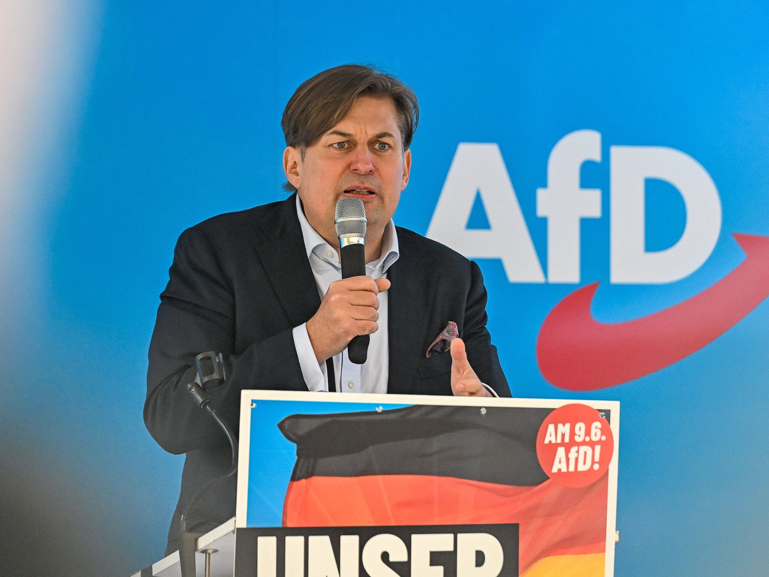 Rënia e Vuçiqit  deputeti i AfD së thotë se e djathta duhet të riorganizohet  Humbëm edhe Serbinë