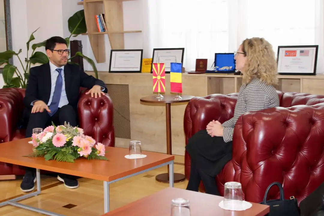 Ferati dhe ambasadorja rumune diskutojnë për të drejtat e bashkësive dhe gjuhën vllahe