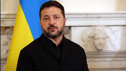 zelensky-ukraina-do-te-rifilloje-sulmet-ndaj-rafinerive-ruse-te-naftes