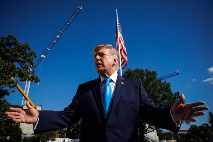 Trump nënshkroi vendimin për zgjerimin e qasjes në naftë të përjashtuar nga taksat