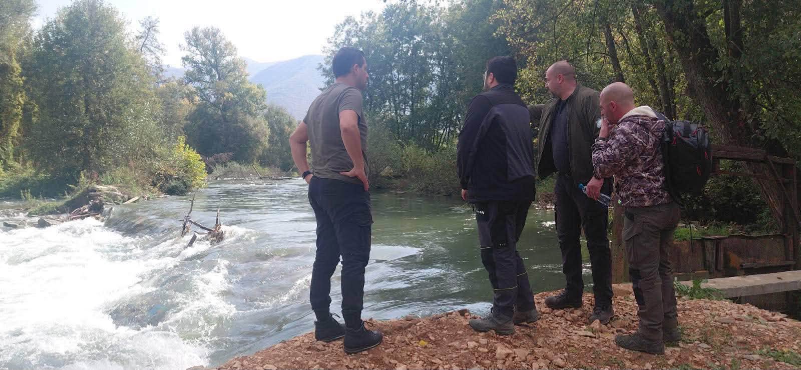 Kërkim intensiv përgjatë Vardarit në Gostivar  kërkohet një person i zhdukur